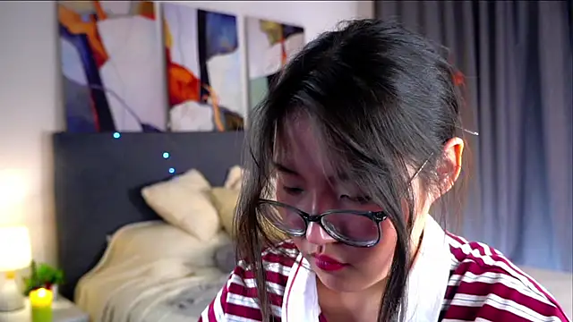 NelleMihalkon Live XXX chat