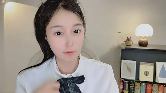 Onechestnut Chat XXX in diretta