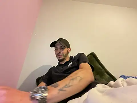 Rebeu313 ওয়েবক্যাম শো