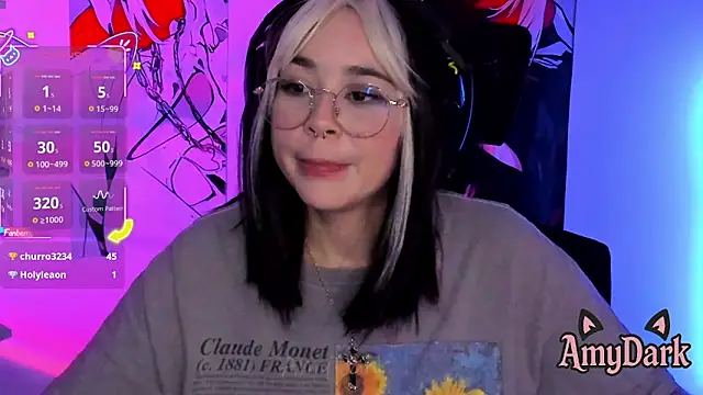 _AmyDark Adlı Modelin Canlı XXX Sohbeti