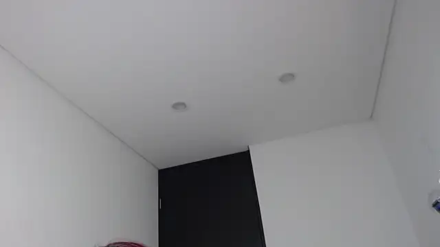 kristelltender1 Chat XXX in diretta