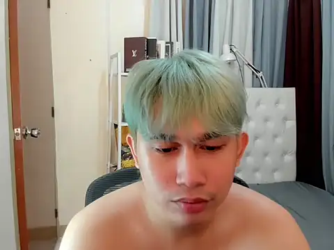 davincihugecock 网络视讯表演