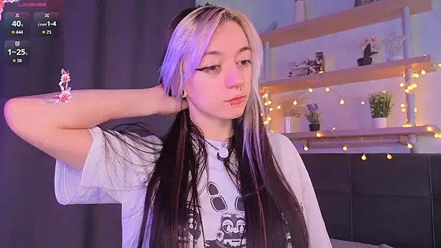 TristaRoht: απευθείας συνομιλία ΧΧΧ