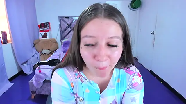 Chatroom XXX en direct de Luna_Analya