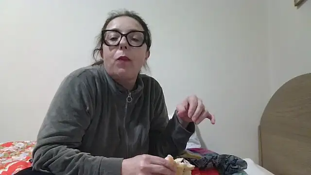 แชท XXX สดของ Miasexmilf