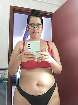 keilymadam's Live XXX Chat