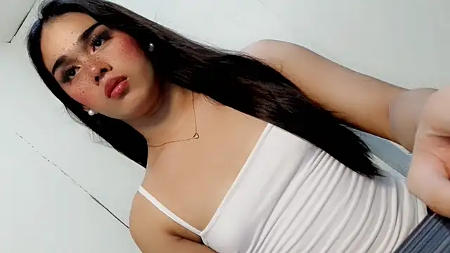 XXX chat uživo modela itsmadisonfucker