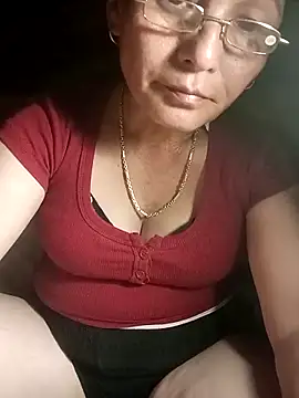 Cucci07 现场XXX聊天