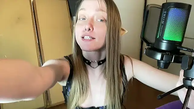 Chatroom XXX en direct de ElfGirlAna