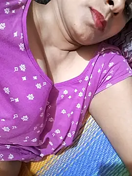 Czat XXX na żywo – MILFybar