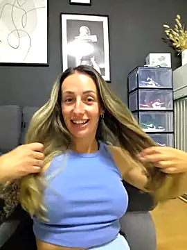 NicoleKaiser webcam show