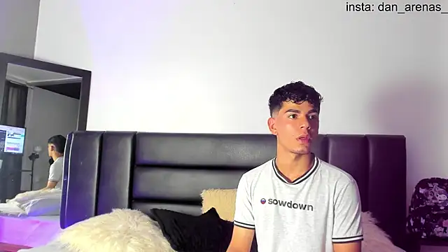 Chat +18 de Duolust2 ao vivo