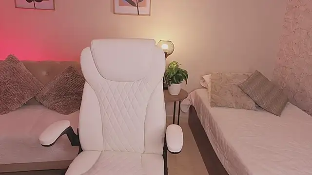 DahianaWalcott Live XXX-Chat