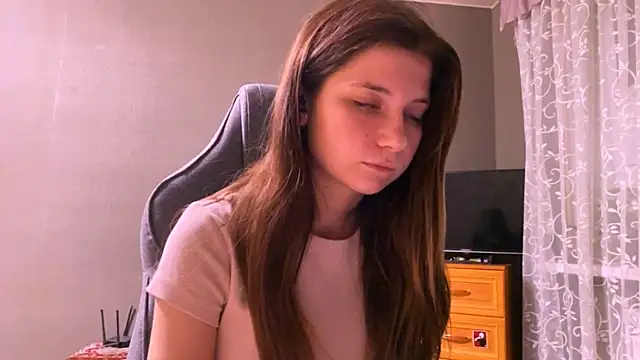 LunnaBliss Adlı Modelin Canlı XXX Sohbeti