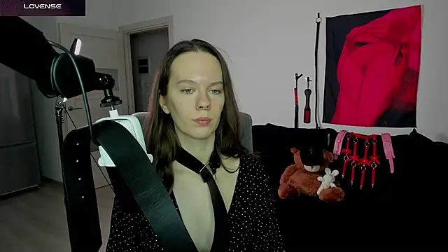 Goddess_of_Fertility live XXX chat