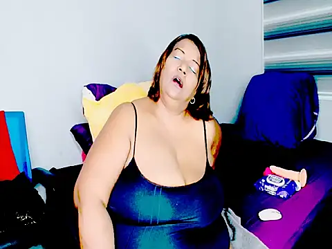 Chat XXX en directo de Sassy_Tassy