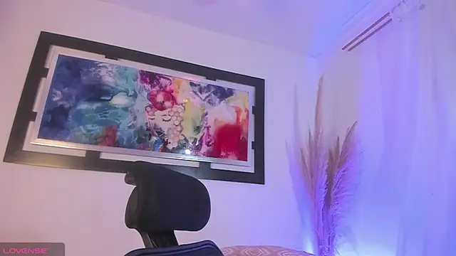 แชท XXX สดของ Ravyn_Rouge