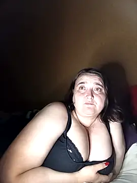 LiluHotn Webbikameraesitys