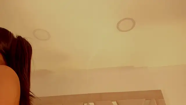 nakamura_sam Adlı Modelin Canlı XXX Sohbeti