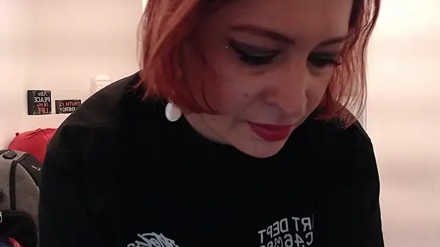 eva_twissのライブXXXチャット