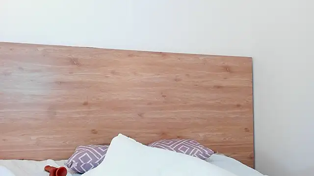 thamiina_ live XXX chat