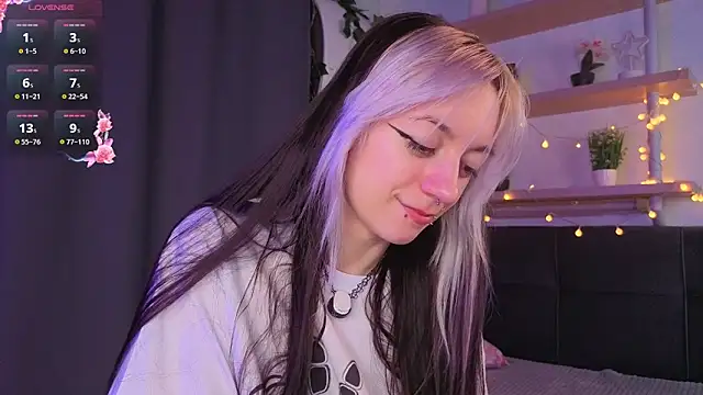 TristaRoht's Live XXX Chat