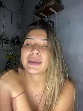 miicbebita's Webcam Show
