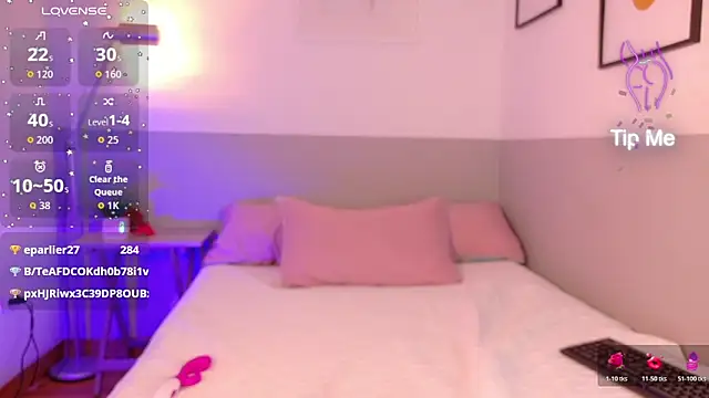 XXX chat uživo modela drooling4daddy