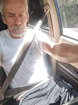 Chat XXX en directo de Biknight