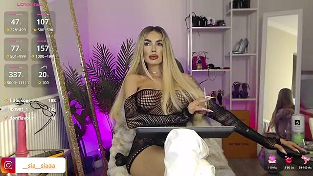 ArianaArianna's Live XXX Chat