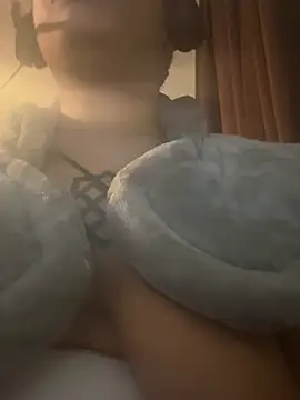 Živý XXX chat nickytheehawtie