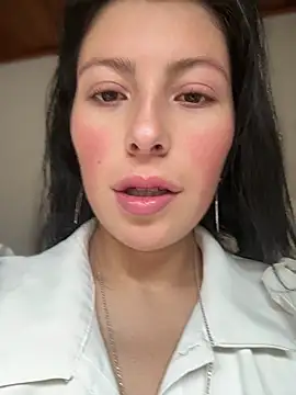 GiuliaBianchi – Naživo XXX chat