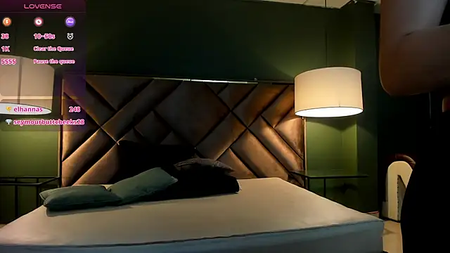 Chat XXX en directo de Kya_Wild