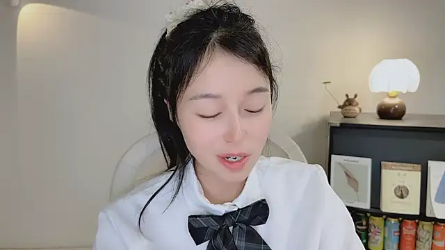 Czat XXX na żywo – Onechestnut