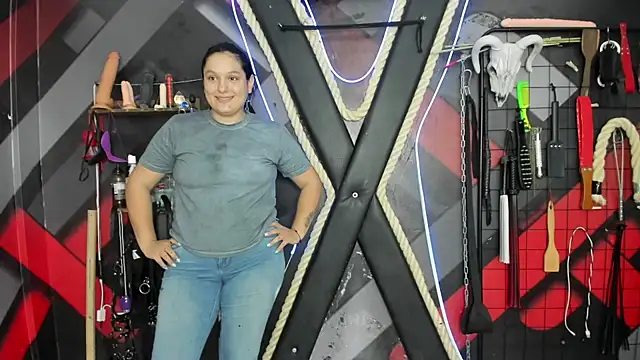 عرض كام SUBMISSION_BDSM