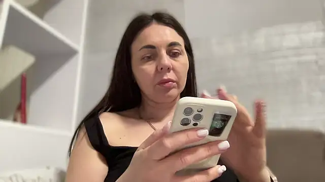 Show modela Darsy_Rox na web-kameri