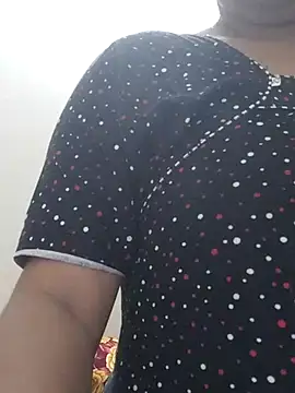 XXX chat uživo modela Sexynageena