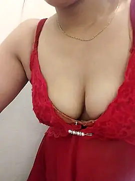 Kelly-sex69 Adlı Modelin Canlı XXX Sohbeti