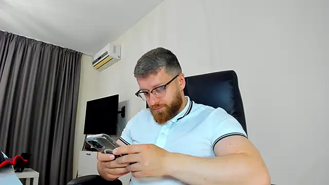 Findom_guy Live XXX Chat