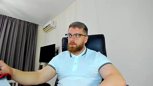 Онлайн чат XXX Findom_guy