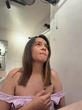 Chat XXX Live Sky_Junne