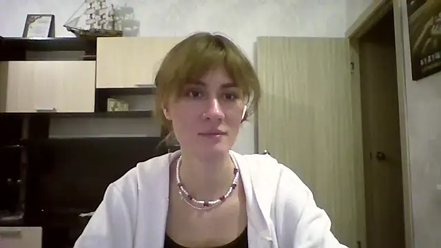 ElenoreHolguin's Live XXX Chat