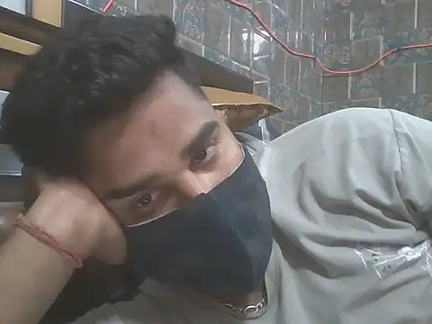 BeardKingo élő XXX-chatje