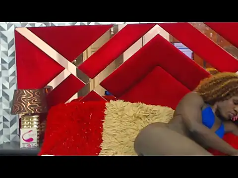 Show modela SusanMendoza na web-kameri