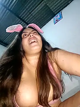 xandra252: онлайн-секс-чат