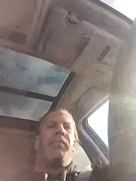 AceticPinscher live XXX chat