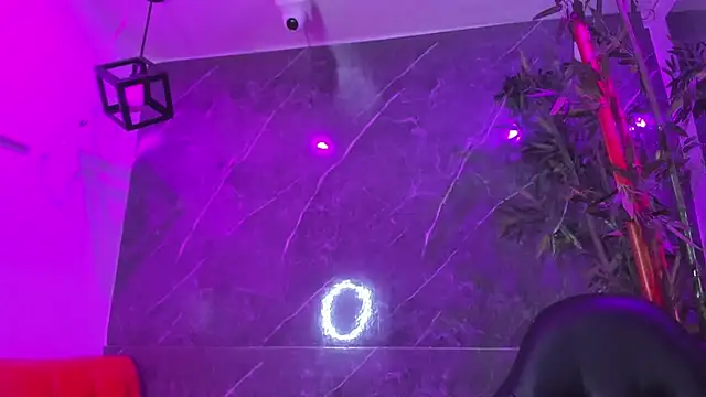 katia_ws' Live XXX Chat