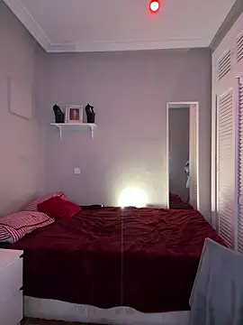 Crystal_________ – webcam-show