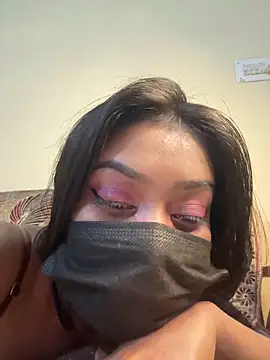 Roohbabe's Live XXX Chat