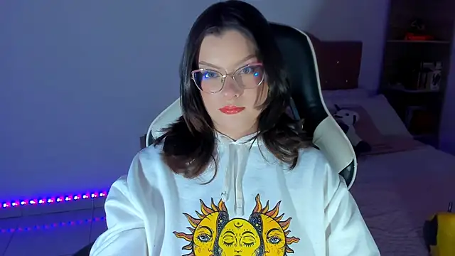 Chat XXX en directo de OphelianaRose33